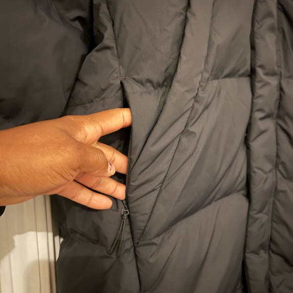 Jordan Flight Down Hood Parka Men's Size Large Jacket Fv7269-010 NWT - Picture 4 of 9